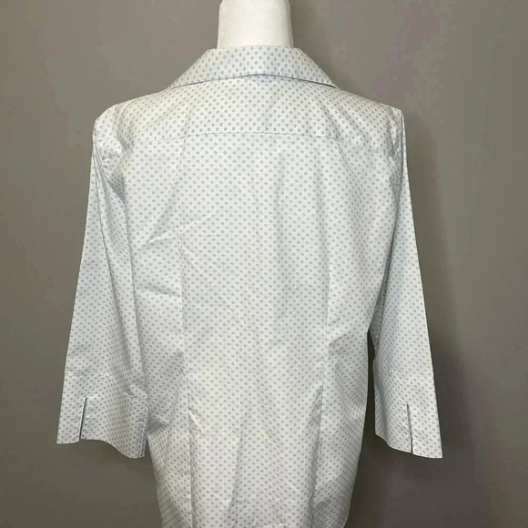 Lands End No Iron  Pinpoint Oxford Shirt - Picture 6 of 10